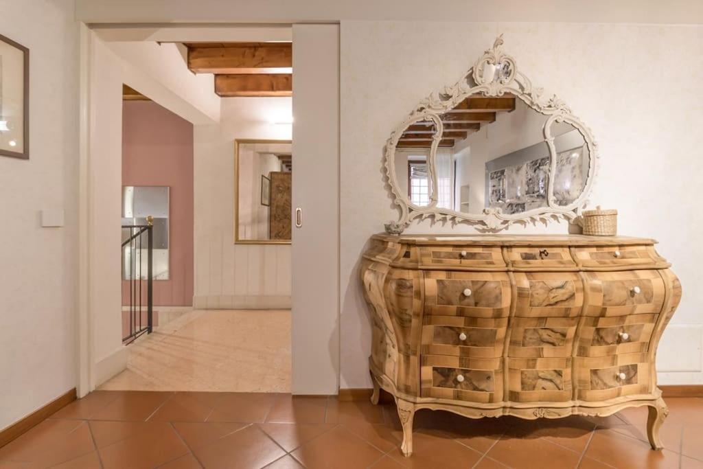 维罗纳Residenza Angels @Piazzadelleerbe公寓 外观 照片