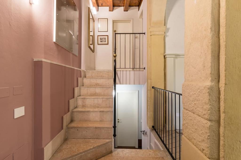 维罗纳Residenza Angels @Piazzadelleerbe公寓 外观 照片